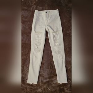 American Eagle White Destroyed Hi-Rise Jegging Crop